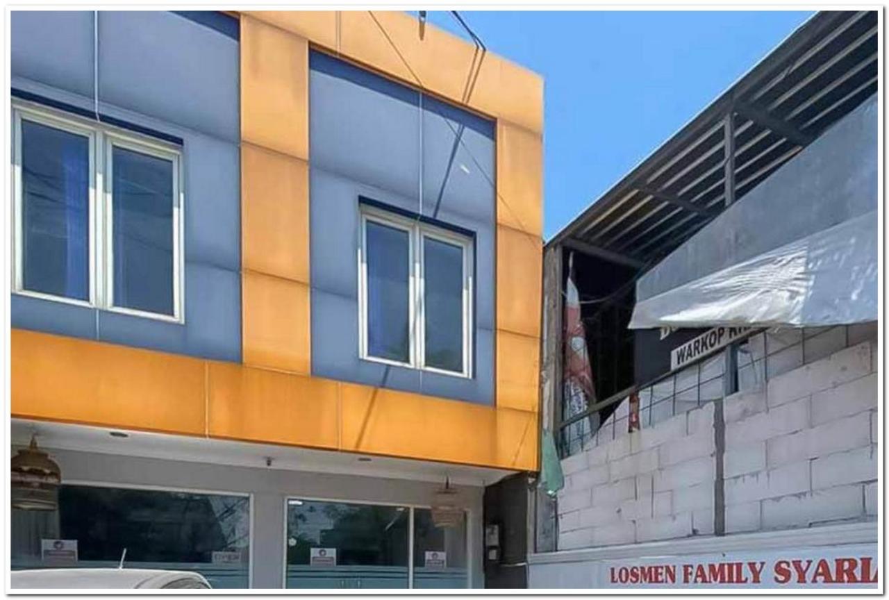 Losmen Family Syariah Bypass Juanda Mitra Reddoorz Brebek Zewnętrze zdjęcie